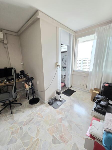 For Sale - 898A Tampines Street 81
