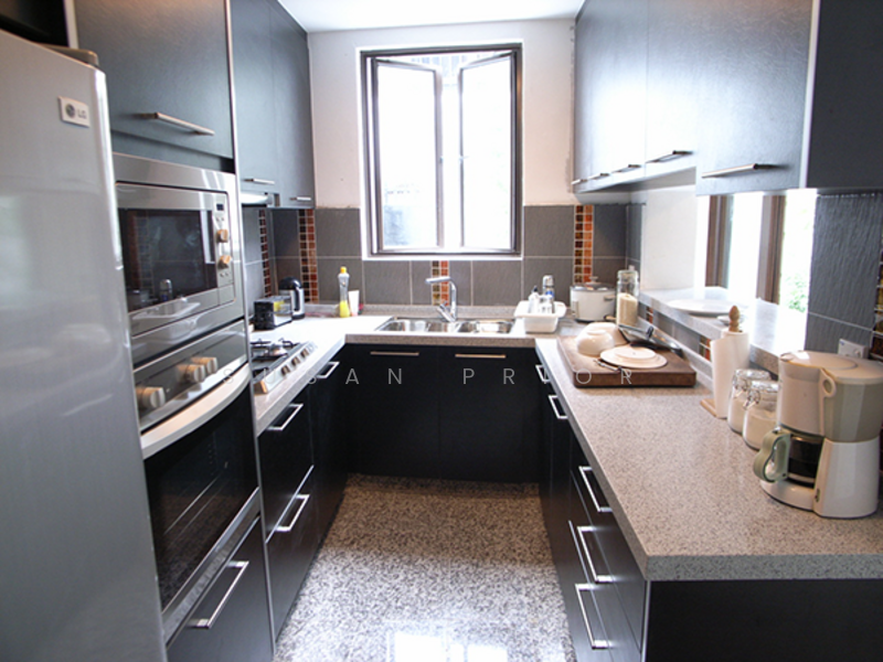For Rent - EAST Guillemard Road 4+1 Charmer