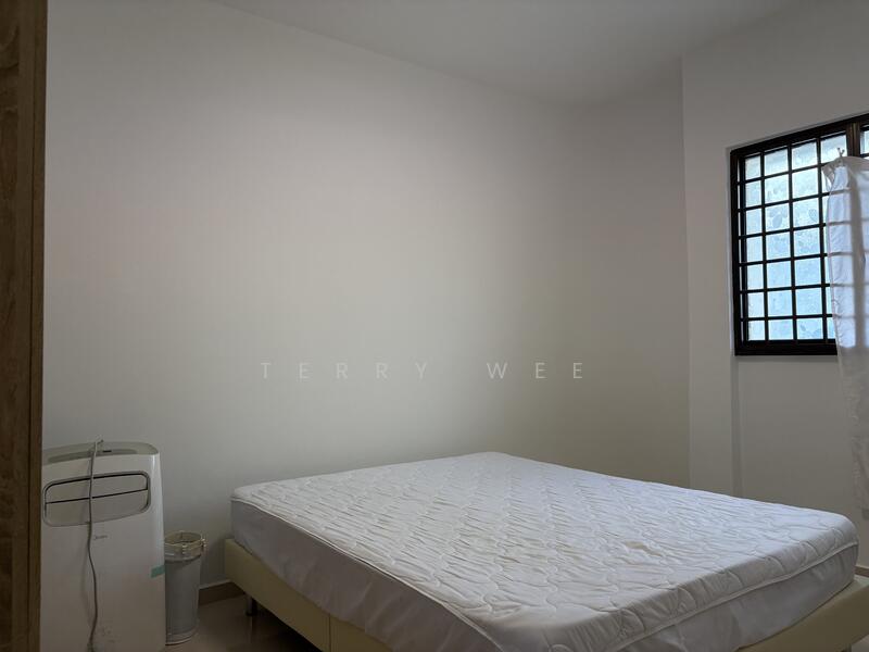 For Sale - 321 Hougang Avenue 5
