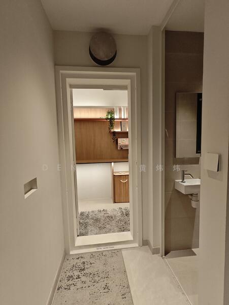 Helper Room & Bath