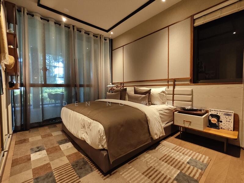 For Sale - The Continuum