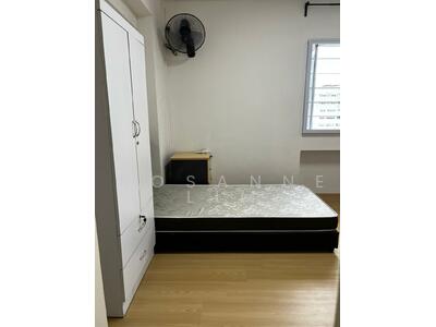 For Rent - 365 Corporation Drive