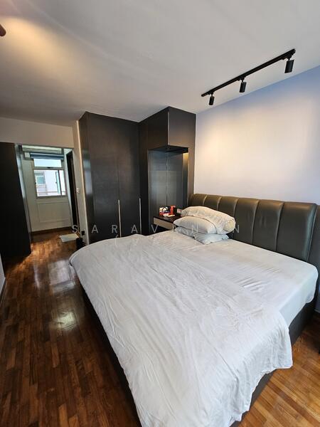 Spacious enough for His & Her Wardrobe