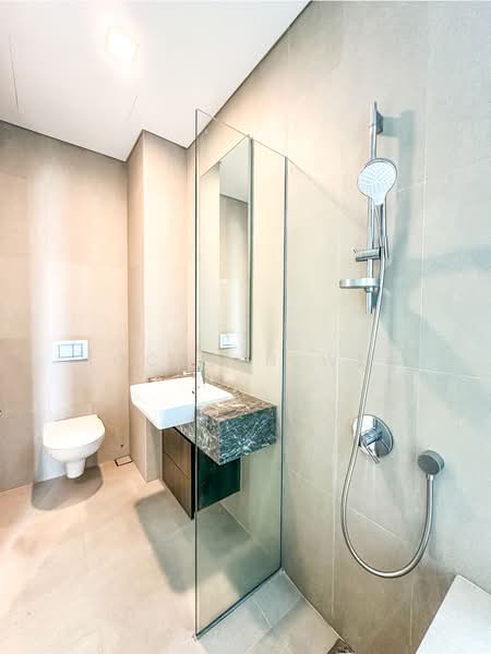Duchess Residences, 108 Duchess Avenue, 3 Bedrooms, 1,464 sqft, Condominium For Rent, by Jocelyn Wee, 60154048 - Bathroom - PropertyGuru.com.sg