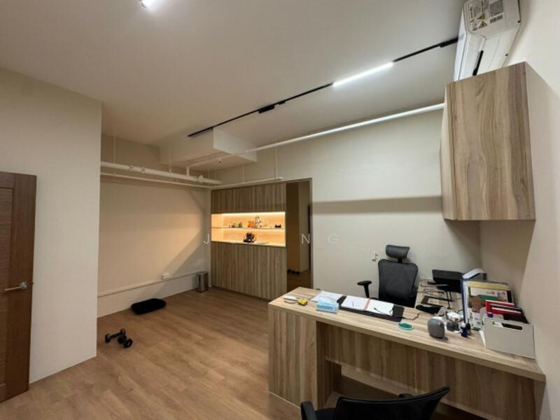 Woodlands Horizon, 31 Woodlands close, 1,722 sqft, Light Industrial (B1) For Rent, by Joe Ng, 60154064 - CommercialGuru.com.sg