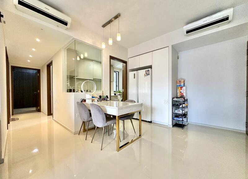 For Rent - The Visionaire