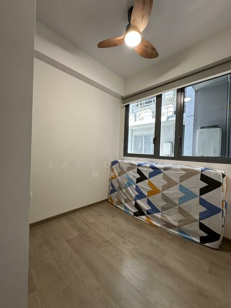 For Rent - The Visionaire