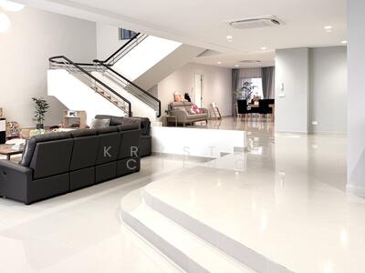 For Sale - The Vantage