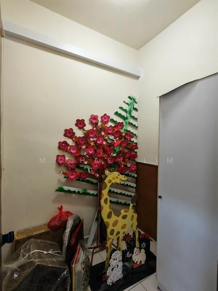 Helper's room