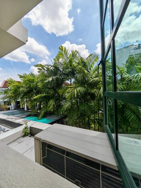 Enjoy Windy Unblock Garden view
