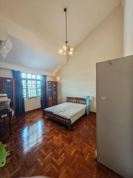 Huge Master Bedroom