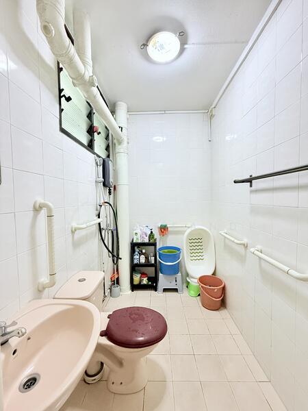 For Sale - 273 Toh Guan Road