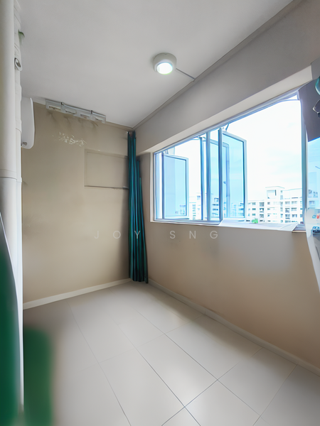 Service Balcony