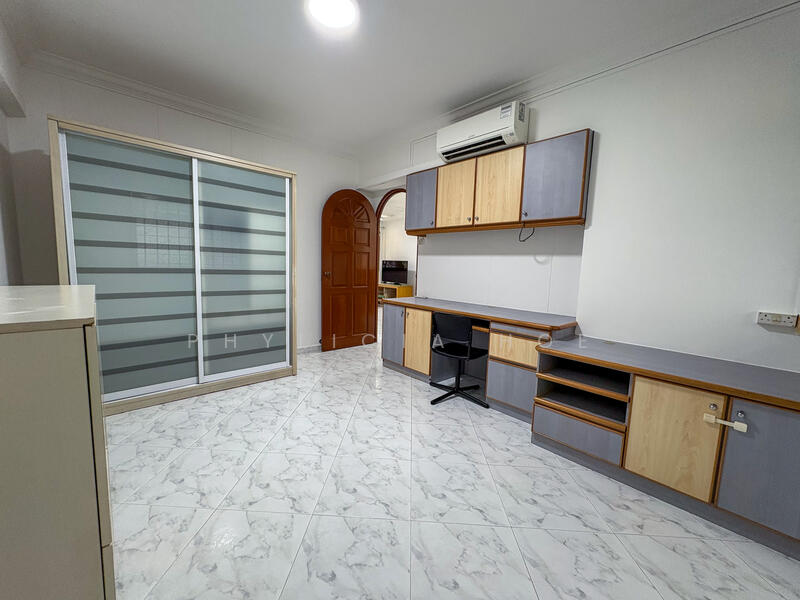 Common Bedroom 2