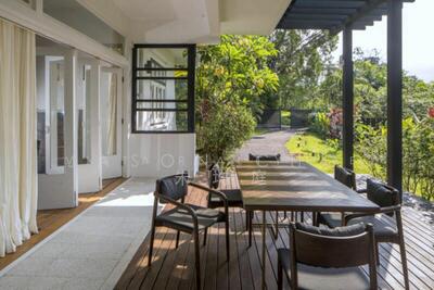 For Rent - Black & White GCB at King Albert Park