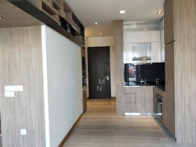 For Sale - U N D E R V A L U E D Freehold! 1 Bedroom + Study