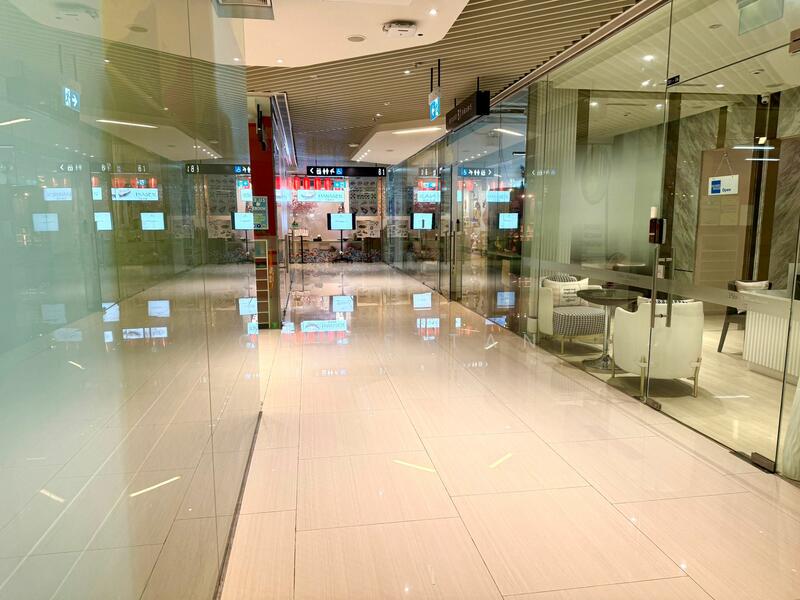 City Gate, 371 Beach Road, 495 sqft, Mall Shop For Sale, by Chris Tan, 60154845 - Lobby - CommercialGuru.com.sg