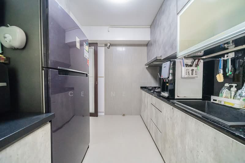 316A Punggol Way, 316A Punggol Way, 2 Bedrooms, 731 sqft, HDB Flat For Sale, by Celine Tan, 60154967 - Kitchen - PropertyGuru.com.sg