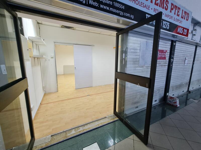 Sim Lim Square, 1 Rochor Canal Road, 334 sqft, Mall Shop For Sale, by Lock Sau Lai, 60154984 - CommercialGuru.com.sg