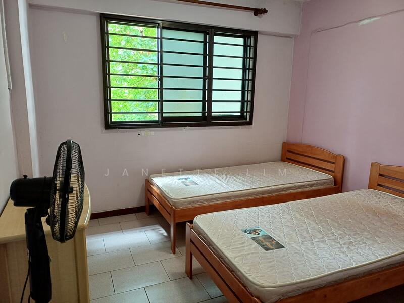 For Sale - 317 Bukit Batok Street 32