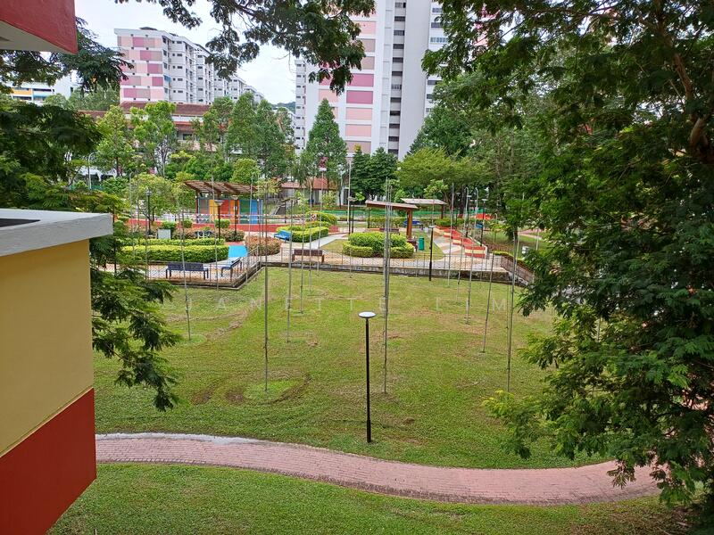 For Sale - 317 Bukit Batok Street 32