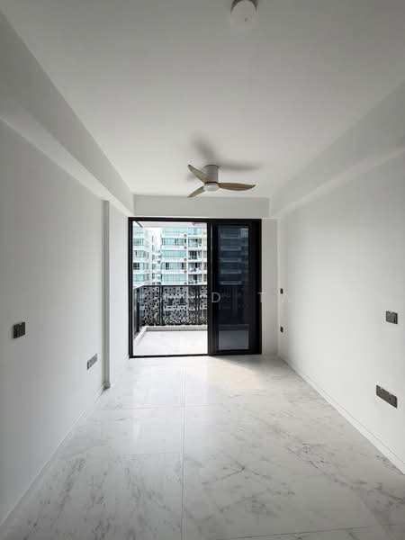 Sceneca Residence, Tanah Merah Kechil Link, Bedok / Upper East Coast, 2 Bedrooms, 764 sqft, Condominium For Sale, by Roland Tai, 60155009 - Balcony - PropertyGuru.com.sg