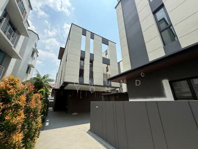 For Sale - DISTRICT 15 | COURTYARD @ PALM | Brand New FREEHOLD 3 Storey Detached