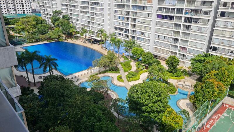 For Rent - The Centris