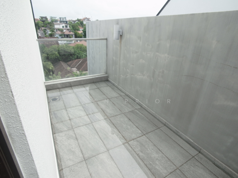 For Rent - Toh Estate 5 Ensuite QUALITY Semi