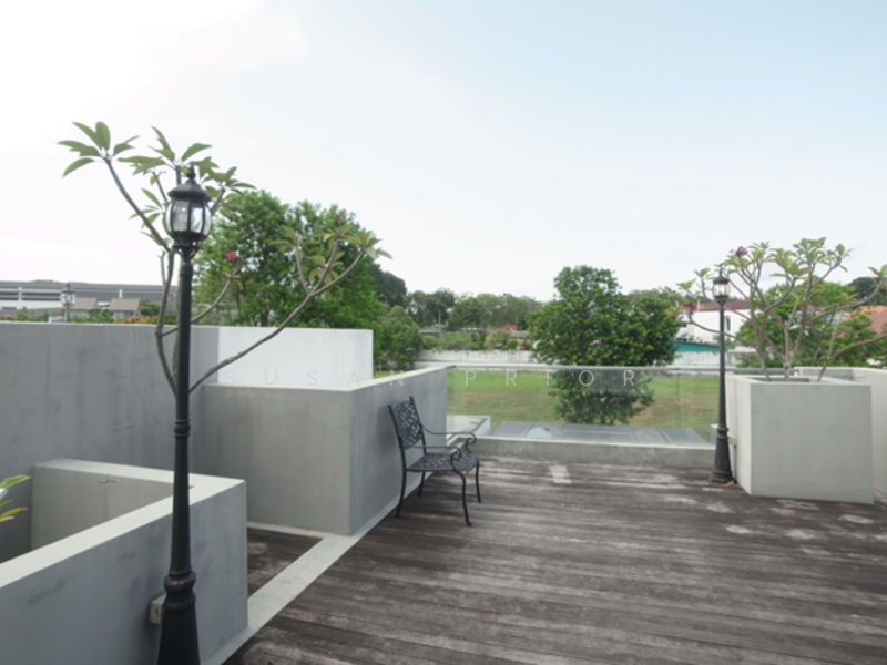 For Rent - Toh Estate 5 Ensuite QUALITY Semi