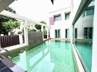 For Rent - 1Km to Nanyang Pri Sch- Lovely 3 Storey Bungalow with Huge Pool & Garden