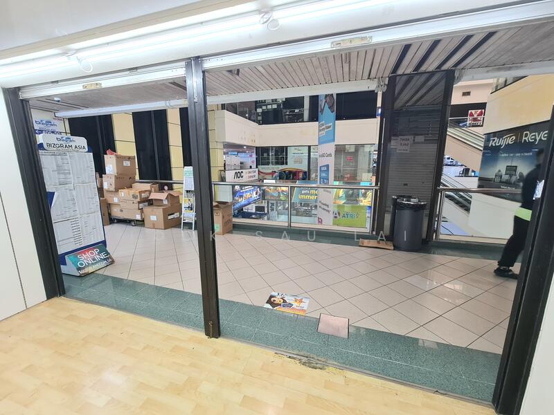 Sim Lim Square, 1 Rochor Canal Road, 334 sqft, Mall Shop For Sale, by Lock Sau Lai, 60155218 - CommercialGuru.com.sg