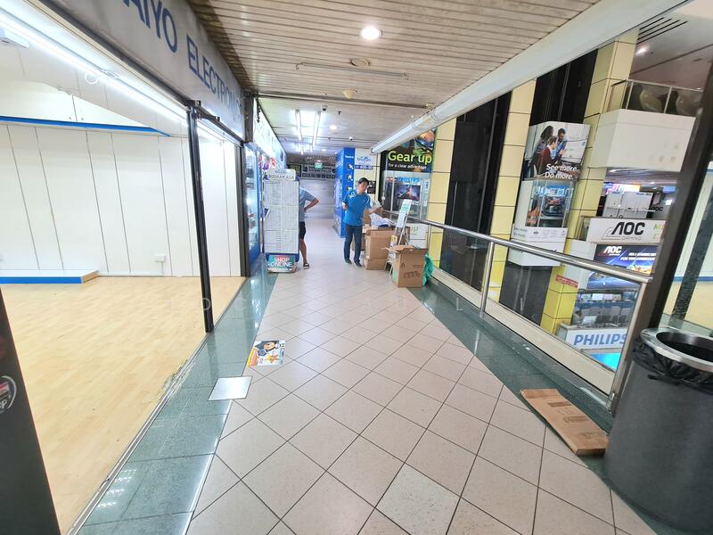 Sim Lim Square, 1 Rochor Canal Road, 334 sqft, Mall Shop For Sale, by Lock Sau Lai, 60155218 - CommercialGuru.com.sg