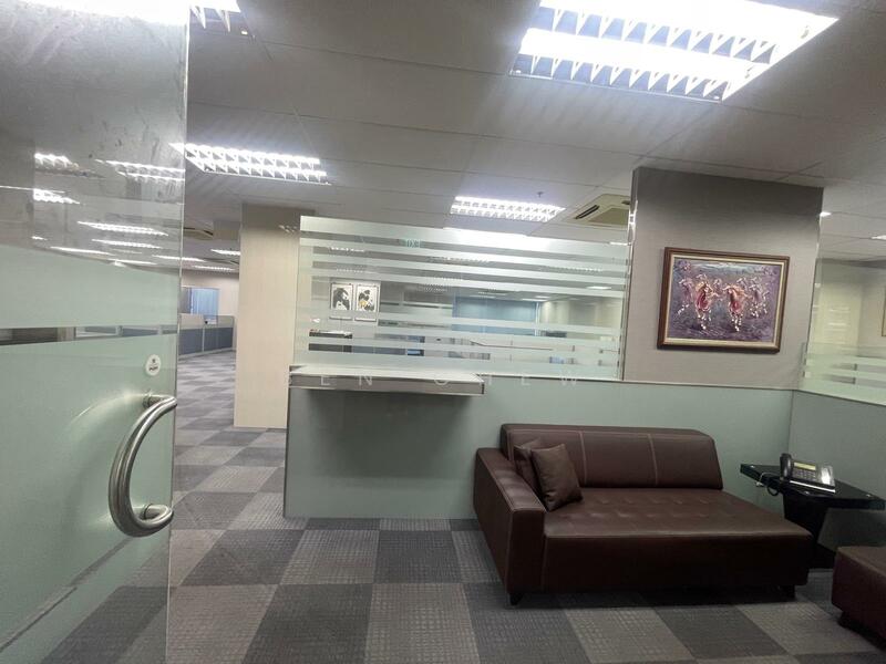 Tradehub 21, 18 Boon Lay Way, 4,166 sqft, Light Industrial (B1) For Rent, by Ben Chew, 60155220 - Others - CommercialGuru.com.sg