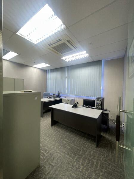 Tradehub 21, 18 Boon Lay Way, 4,166 sqft, Light Industrial (B1) For Rent, by Ben Chew, 60155220 - Study - CommercialGuru.com.sg