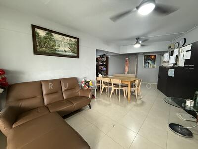 For Sale - 306 Hougang Avenue 5