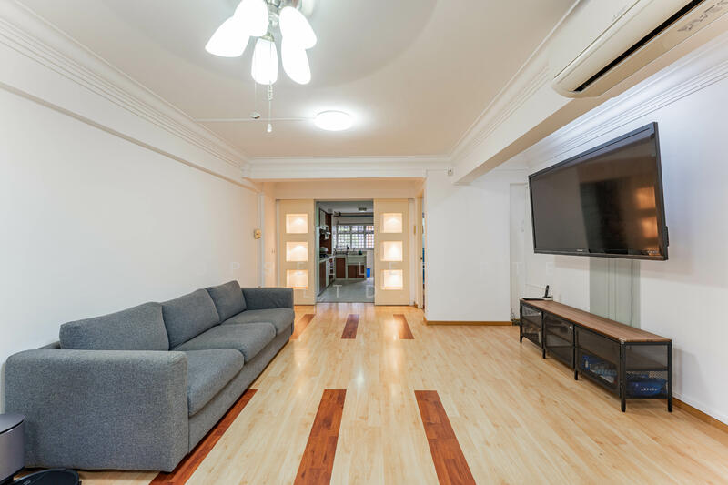 For Rent - 5 Dover Crescent