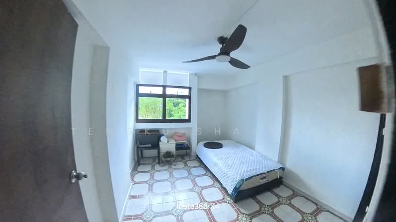 6 Farrer Road, 6 Farrer Road, 3 Bedrooms, 979 sqft, HDB Flat For Sale, by TENGKU SHAHRUL, 60155372 - Bathroom  - PropertyGuru.com.sg