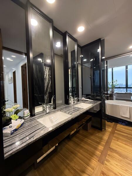 Master bathroom