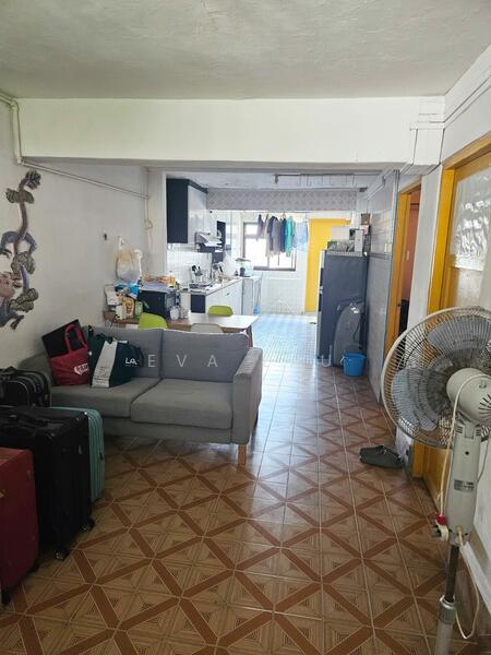 Living/dining 