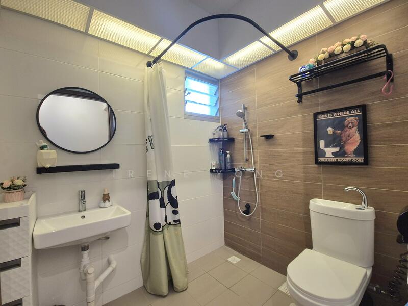 For Sale - 875B Tampines Street 86
