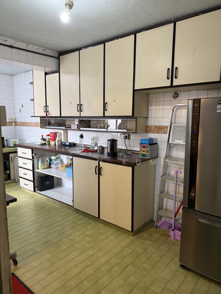 For Sale - 21 Holland Drive