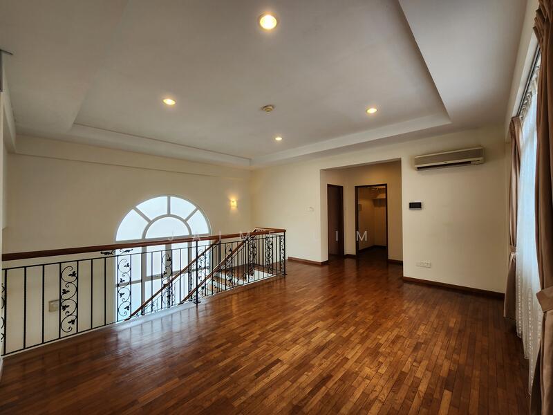3rd storey family area