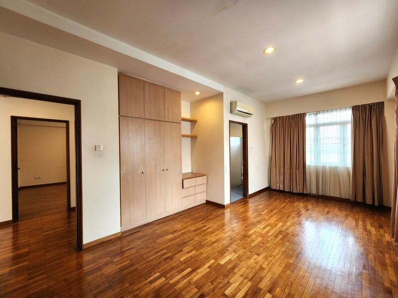 3rd storey Bedroom 6 with ensuite