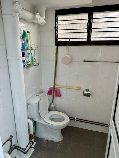 For Rent - 427 Bedok North Road
