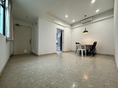 For Rent - Ever Lodge