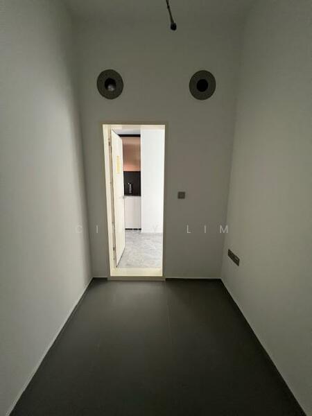 Home shelter 