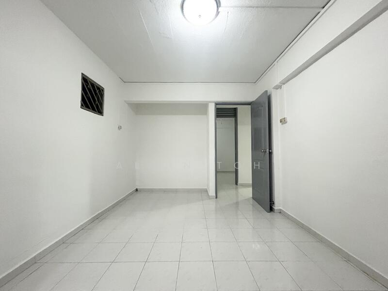 For Rent - 104 Woodlands Street 13