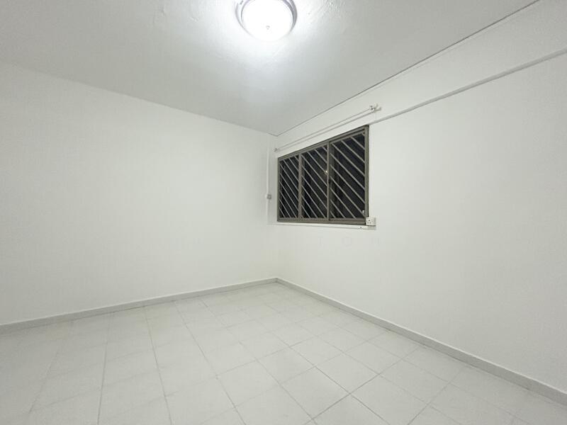 For Rent - 104 Woodlands Street 13