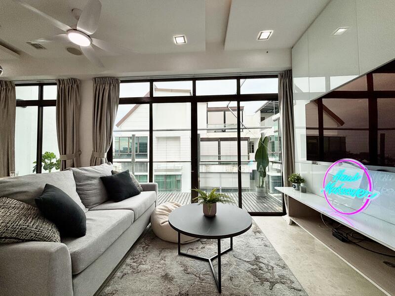 For Sale - The Treeline